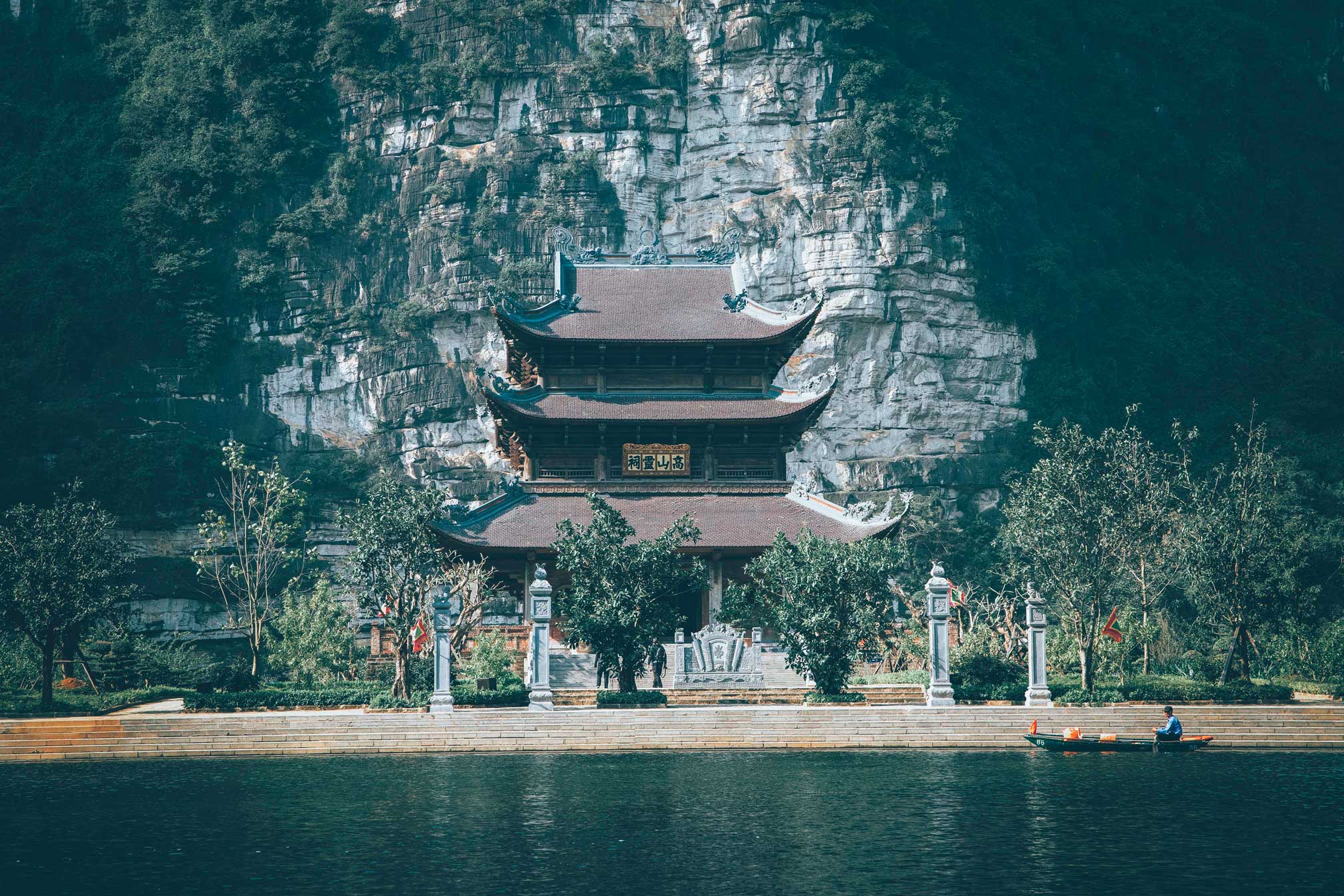 đèn cao sơn tuyến 2 tràng an