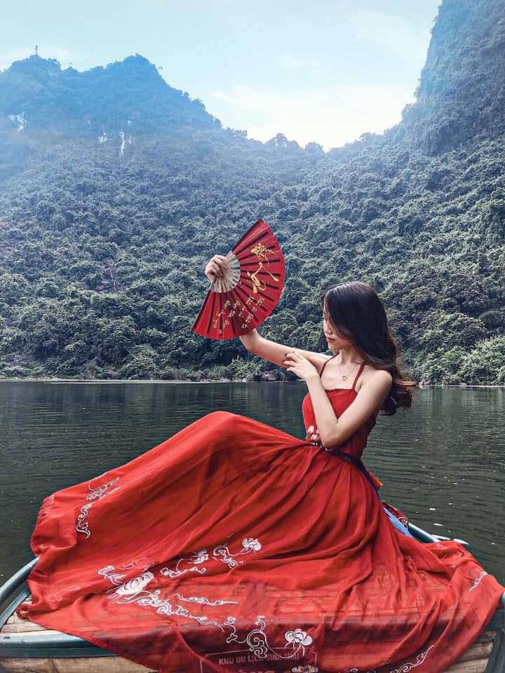 Tràng An: Điểm đến lý tưởng để "sống ảo" và trải nghiệm Tết Dương lịch 2021 19 Chụp ảnh