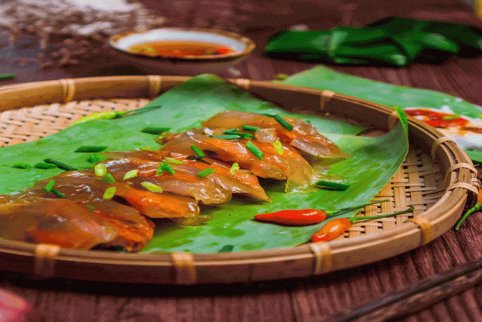 Bánh bột lọc – món ăn nhất định phải thử khi tới Quảng Bình