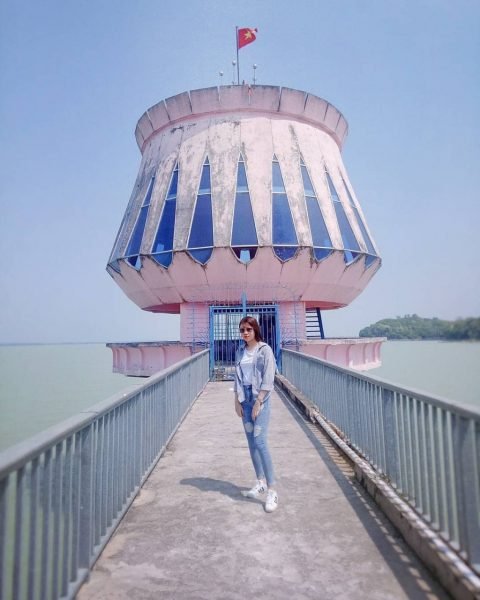 Hồ Dầu Tiếng