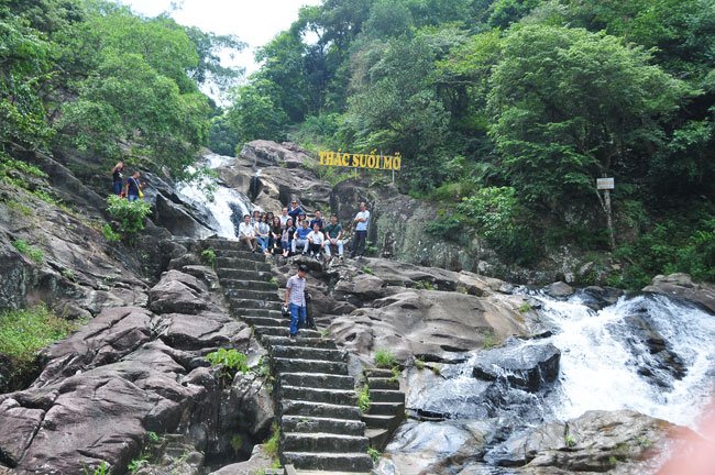 Khu du lịch Suối Mỡ