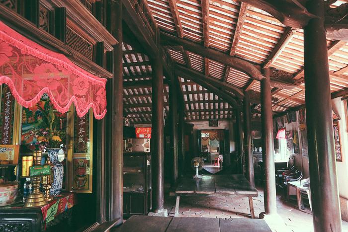 Nhà trăm cột Long An