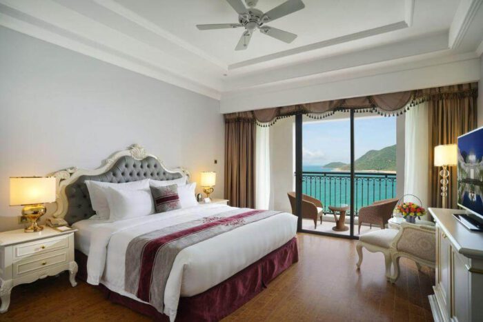 Vinpearl Discovery Sealink Nha Trang