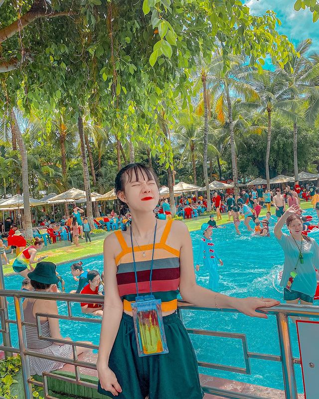Những trò chơi hấp dẫn tại công viên nước Đầm Sen