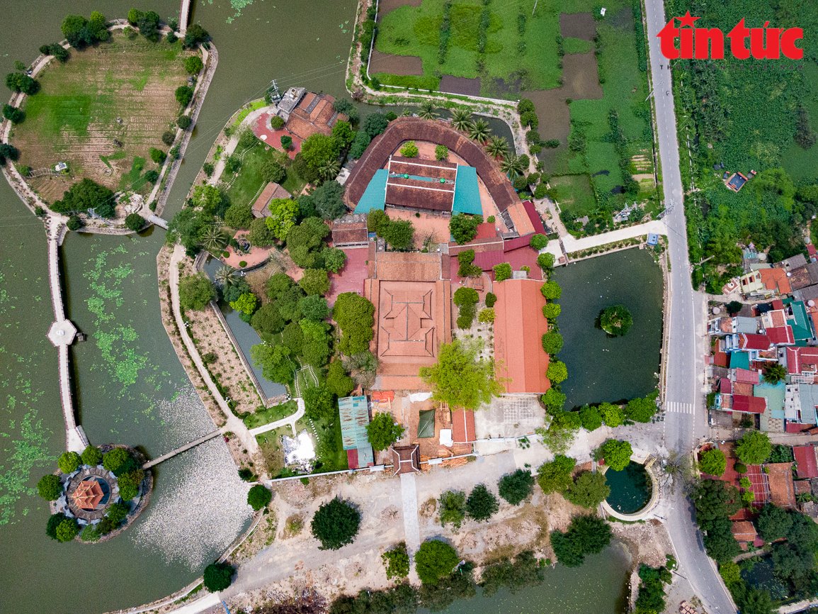 Chùa Đậu từ trên cao