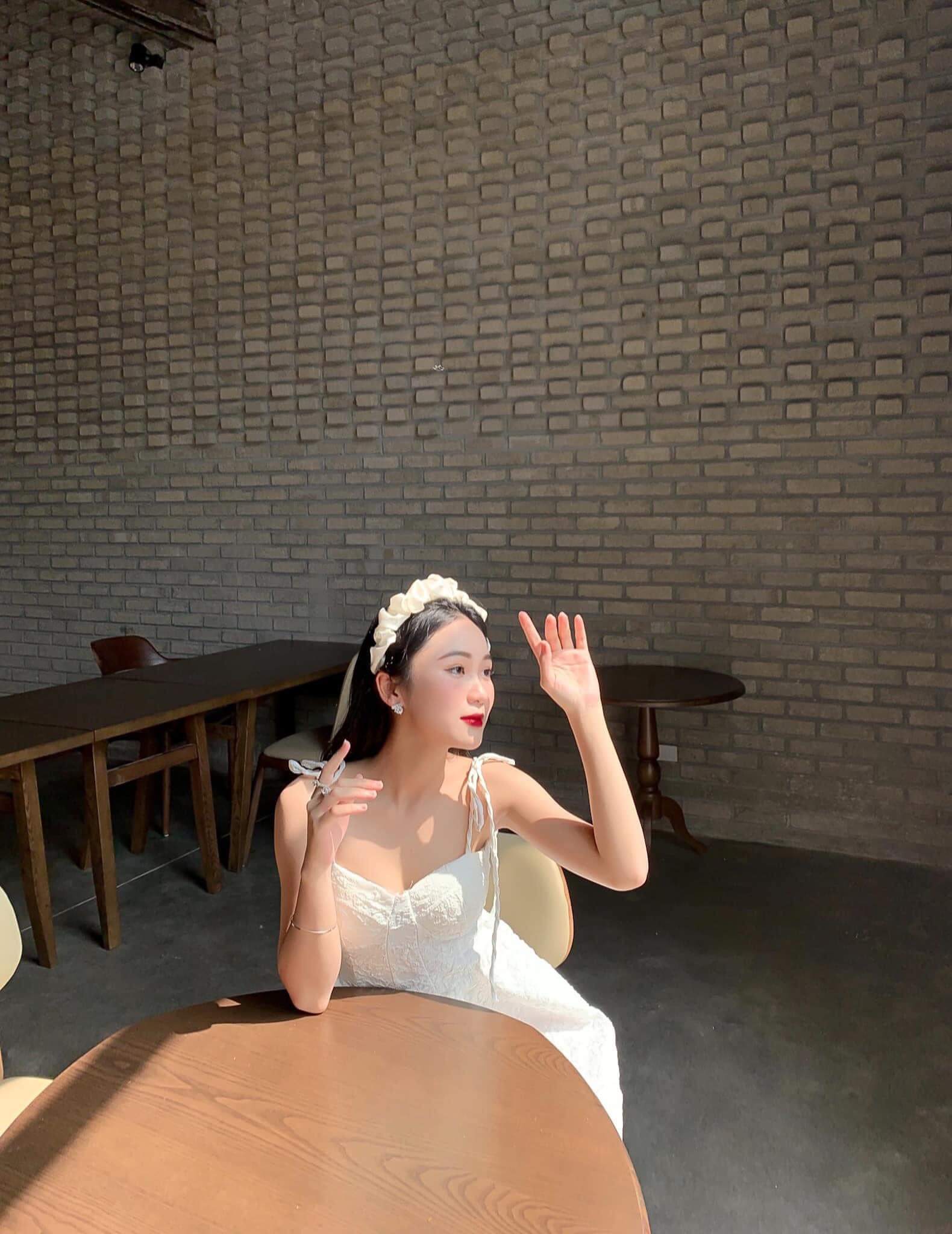 Mây Café & Bakery Ninh Bình