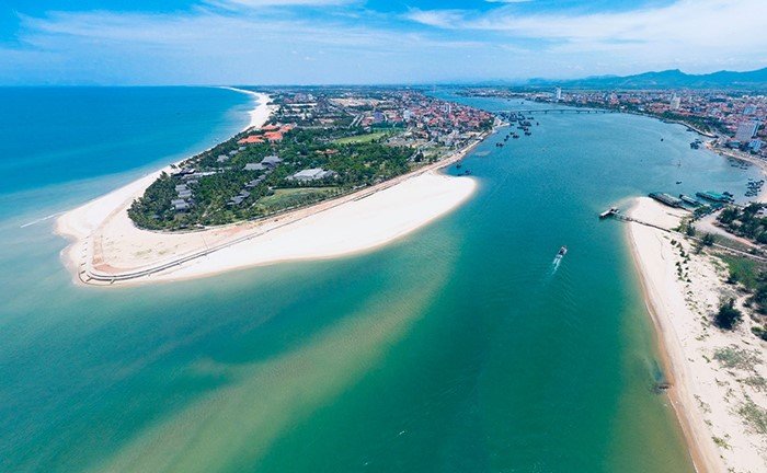 Nhật Lệ - top 10 bãi biển xinh đẹp, quyến rũ bậc nhất tại Việt Nam