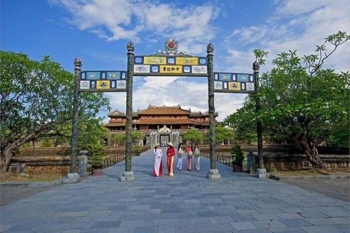 Tour Đà Nẵng đi Huế từ tourdanangcity.vn luôn đảm bảo chất lượng.