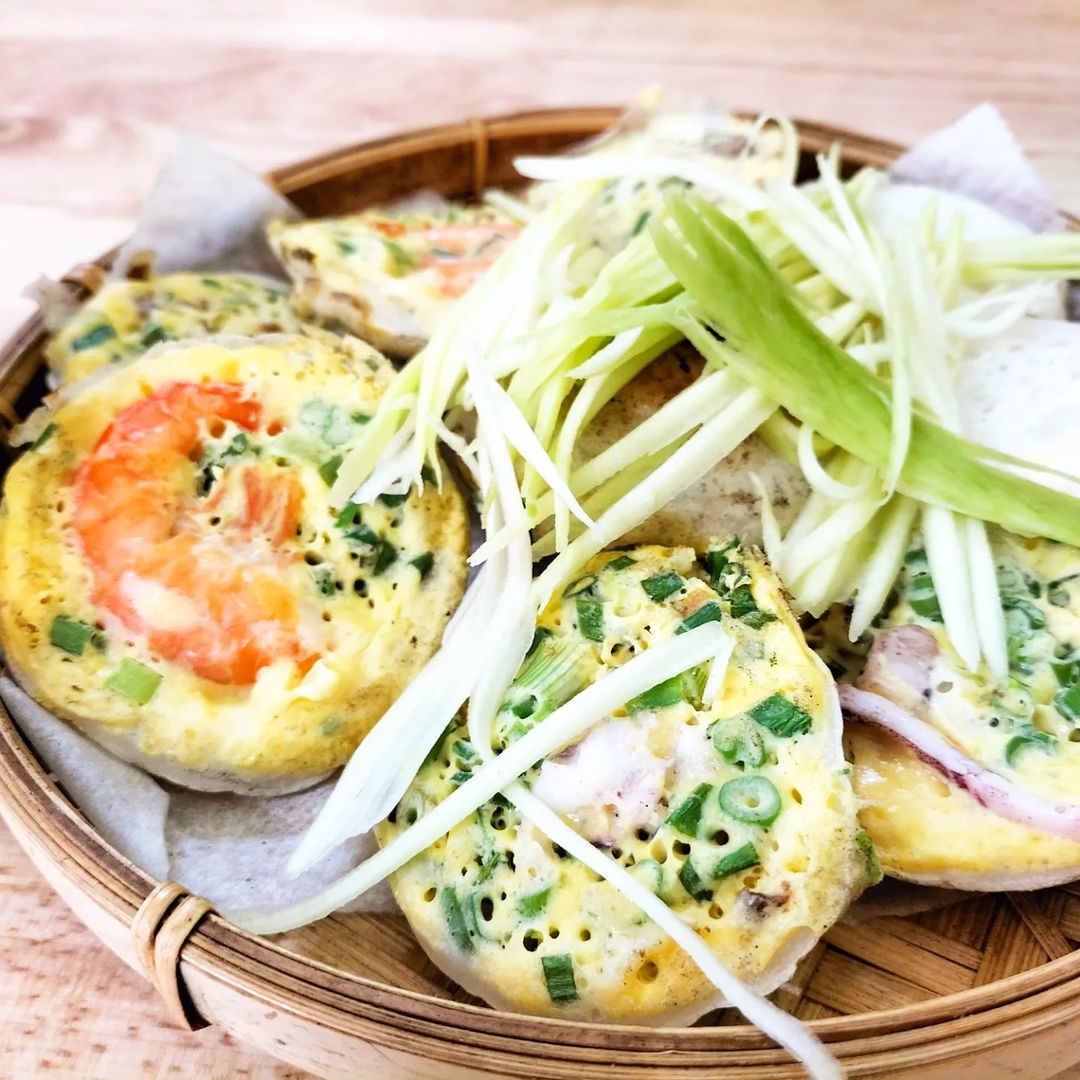 The Ultimate Foodie's Guide to Nha Trang Delicacies 7 banh can