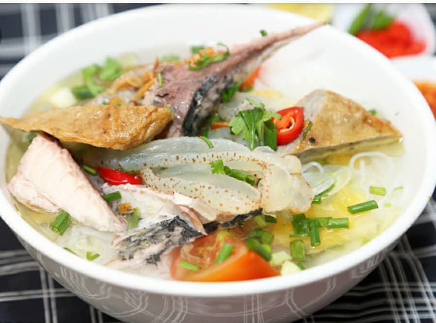 The Ultimate Foodie's Guide to Nha Trang Delicacies 11 bun sua