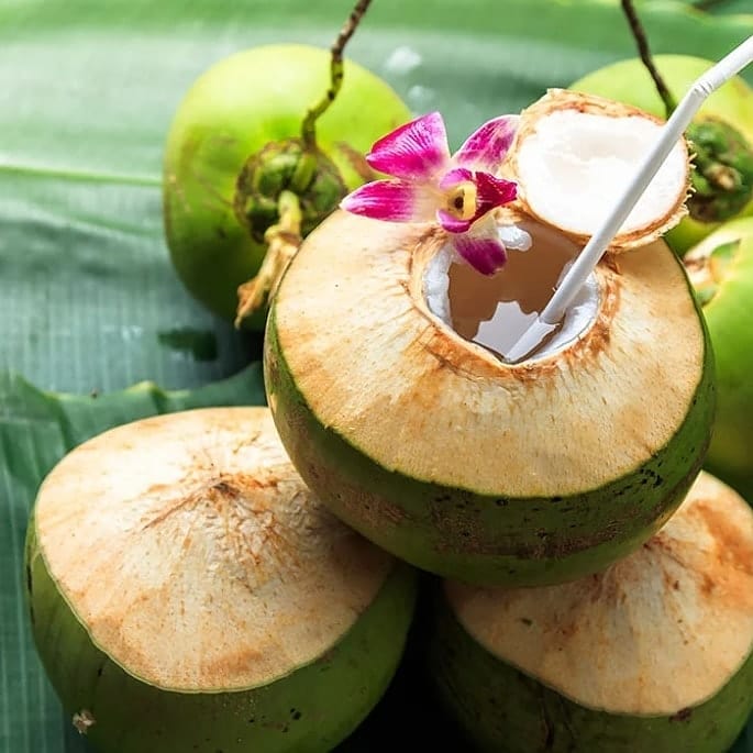 Coconut juice - Photo: @weightlossguideraktim