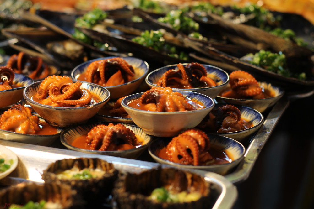 7 Must-Visit Places in Phu Quoc 14 Dinh Cau Night Market - Photo: @Phuquocexplorer
