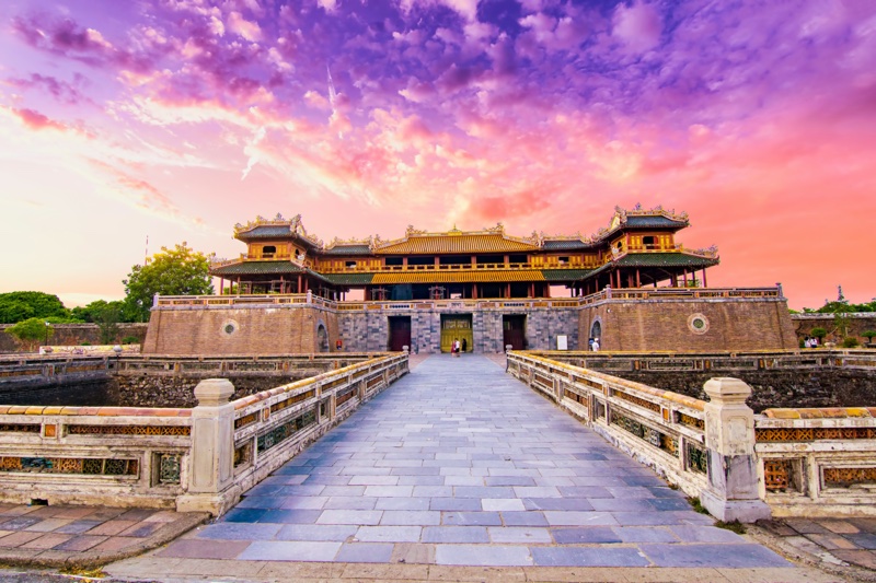 Meridian Gate Hue