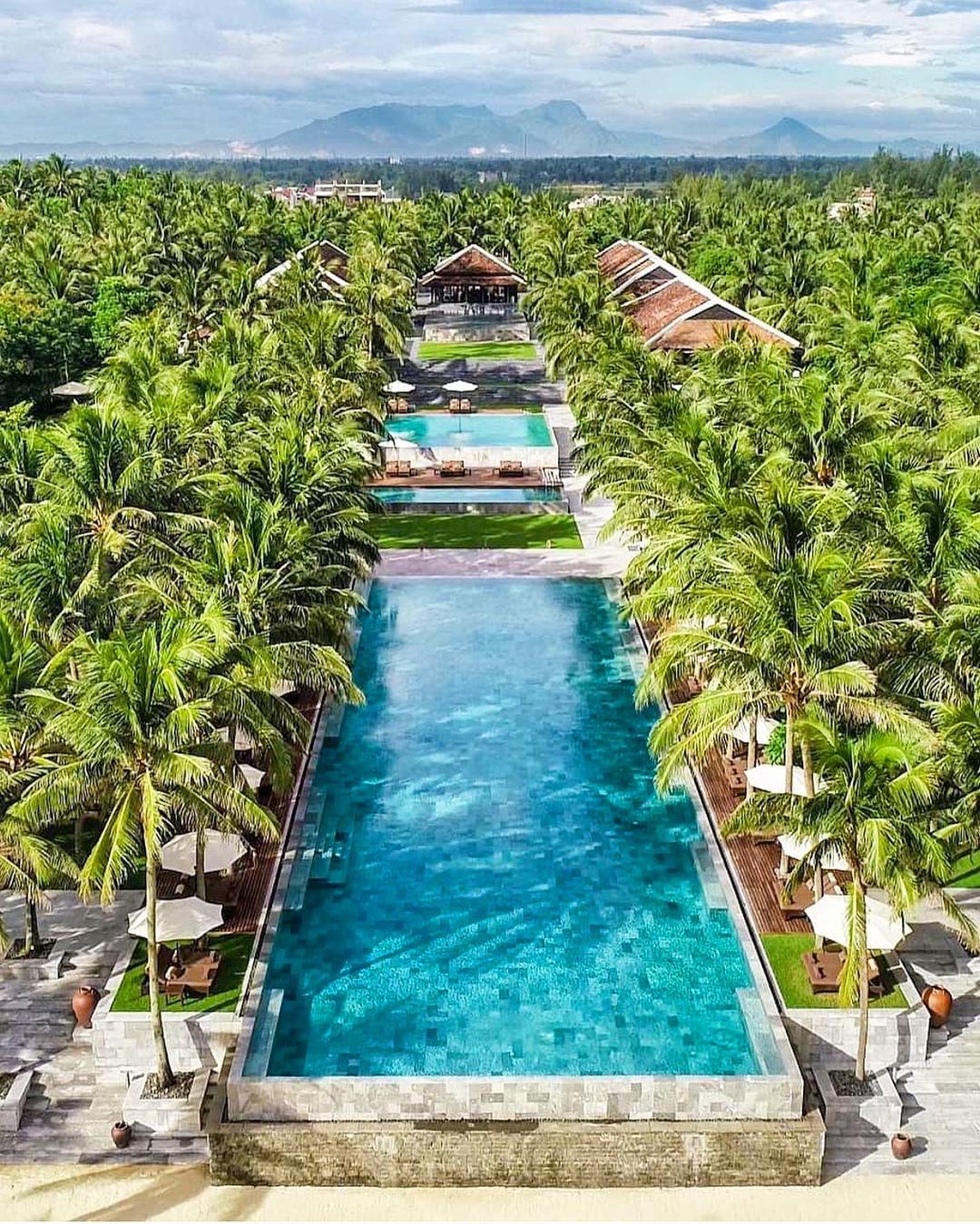 Four Seasons Resort The Nam Hai - Photo: @tropical__planet