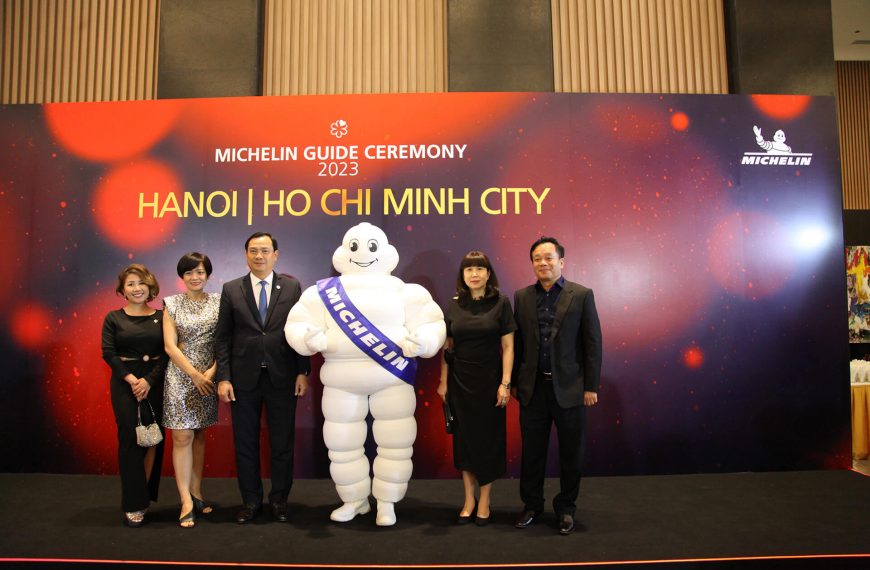 Explore the Vibrant Vietnamese Cuisine with MICHELIN Guide Hanoi & Ho Chi Minh City 8 VNAT's Chairman at the Michelin Guide Ceremony