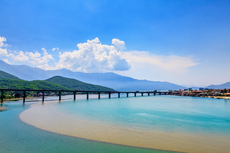 20 Best Beaches in Vietnam For Your Next Holiday 29 Lang Co Beach
