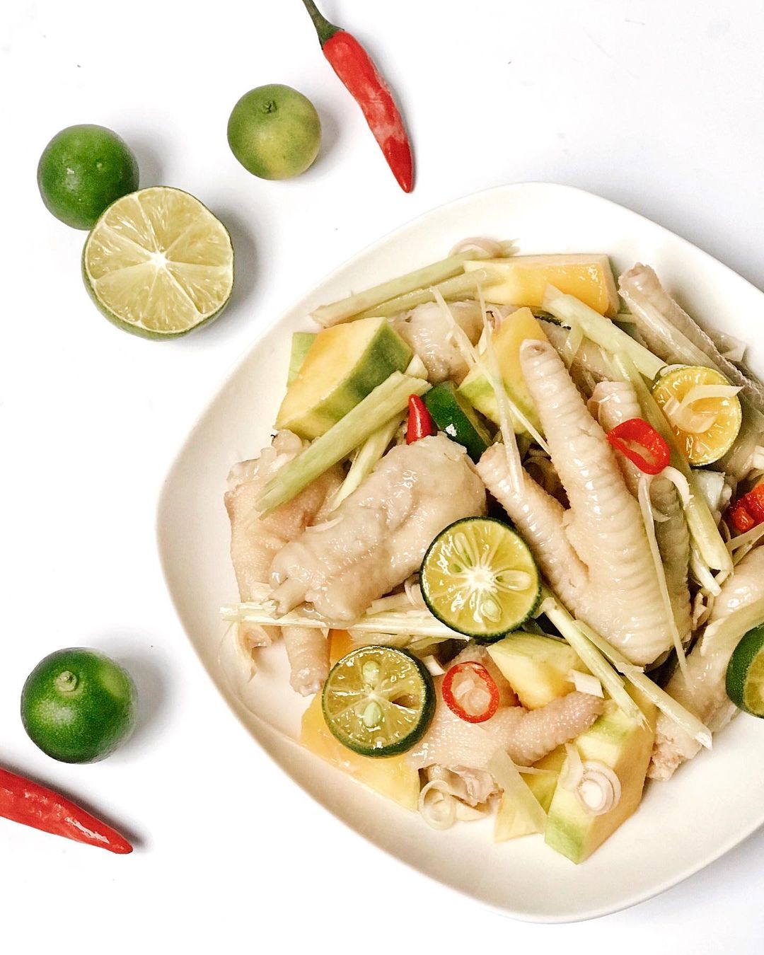 Chicken Feet Marinated with Lemongrass and Chili