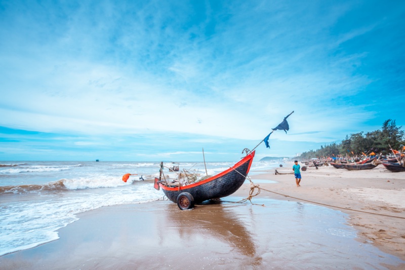 20 Best Beaches in Vietnam For Your Next Holiday 22 Sam Son Beach