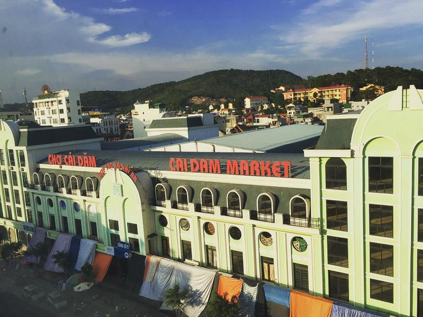 Cai Dam Market