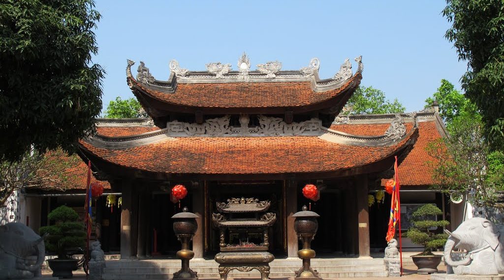 Do Temple: A Tranquil Sanctuary amidst Nature's Embrace 2 vno dendobn