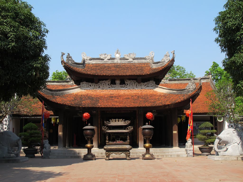 Do Temple: A Tranquil Sanctuary amidst Nature's Embrace 3 Do Temple