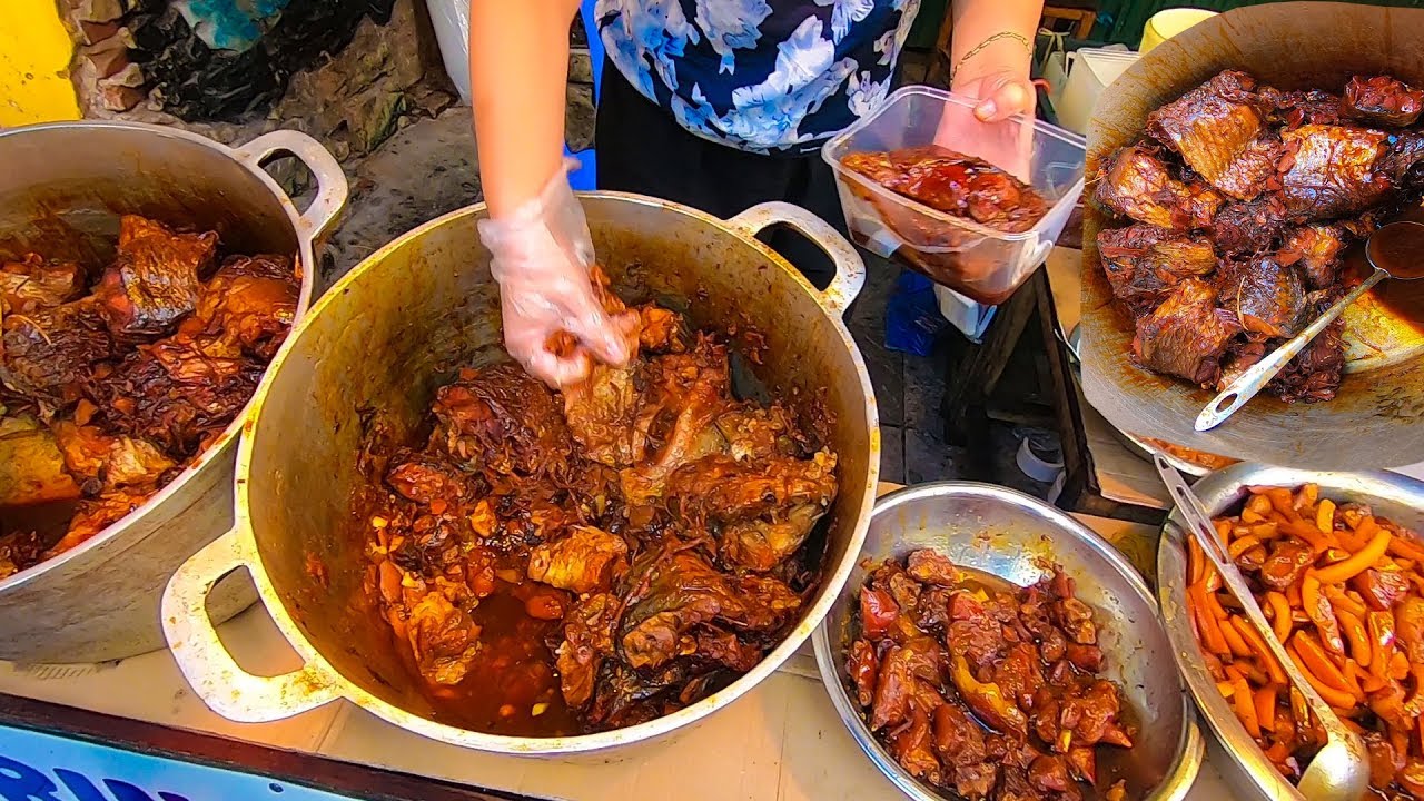 Discover Hang Be Market: A Cultural Gem in Hanoi 10 Ca Kho at Hang Be Market
