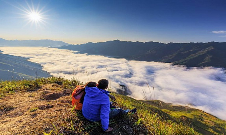 Cloud Hunting