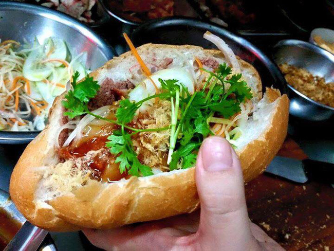 Vietnamese Baguette (Banh My) 7 vno_banhmi2