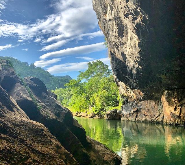 Explore the Majestic Beauty of Phong Nha Cavern 1 vno pn222