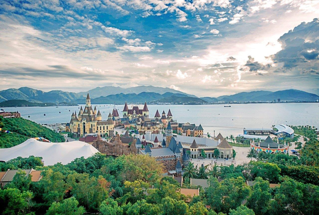 Vinpearl Land